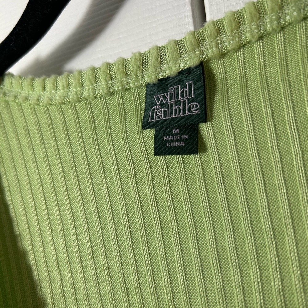 Wild Fable Green Ribbed Wrap Crop Top Size M Long Sleeve V Neck - Picture 3 of 6